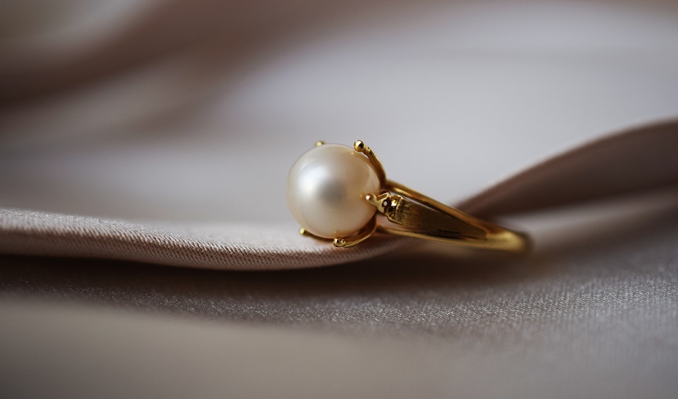 Ring, Pearl, Gold, Shine, Jewelry, Closeup